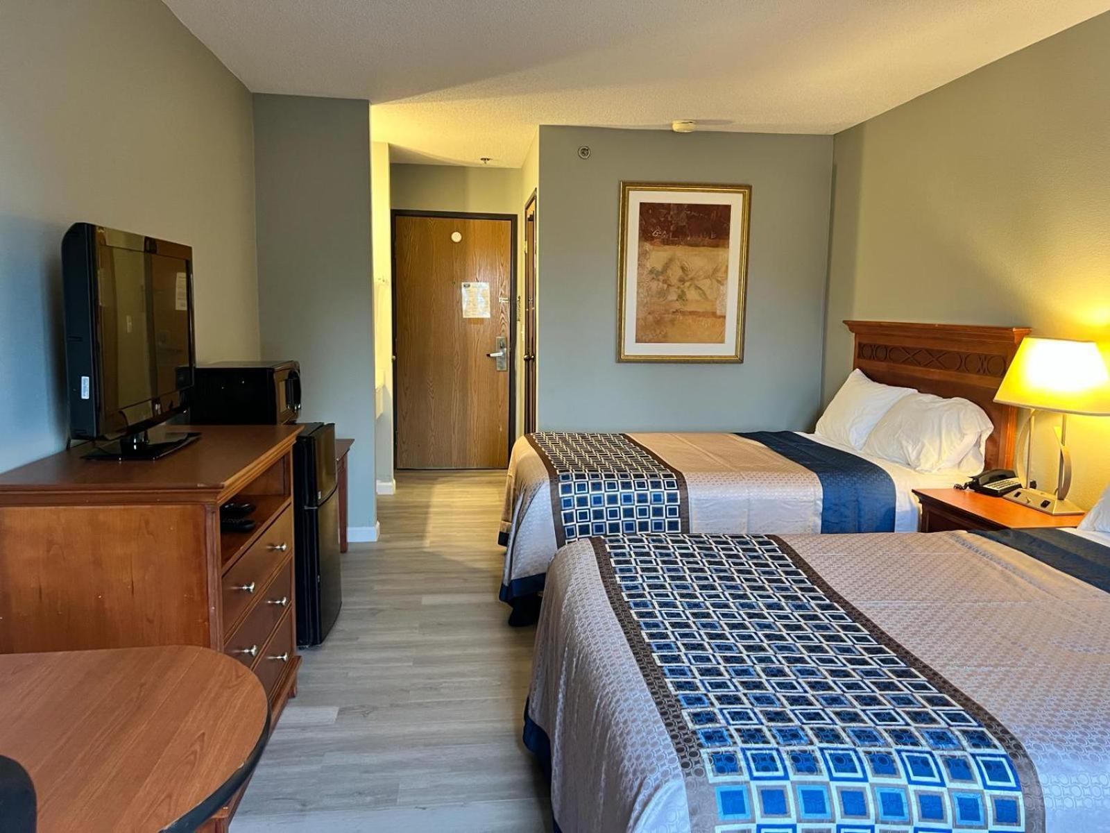 Royal Inn Suites Huntington 外观 照片